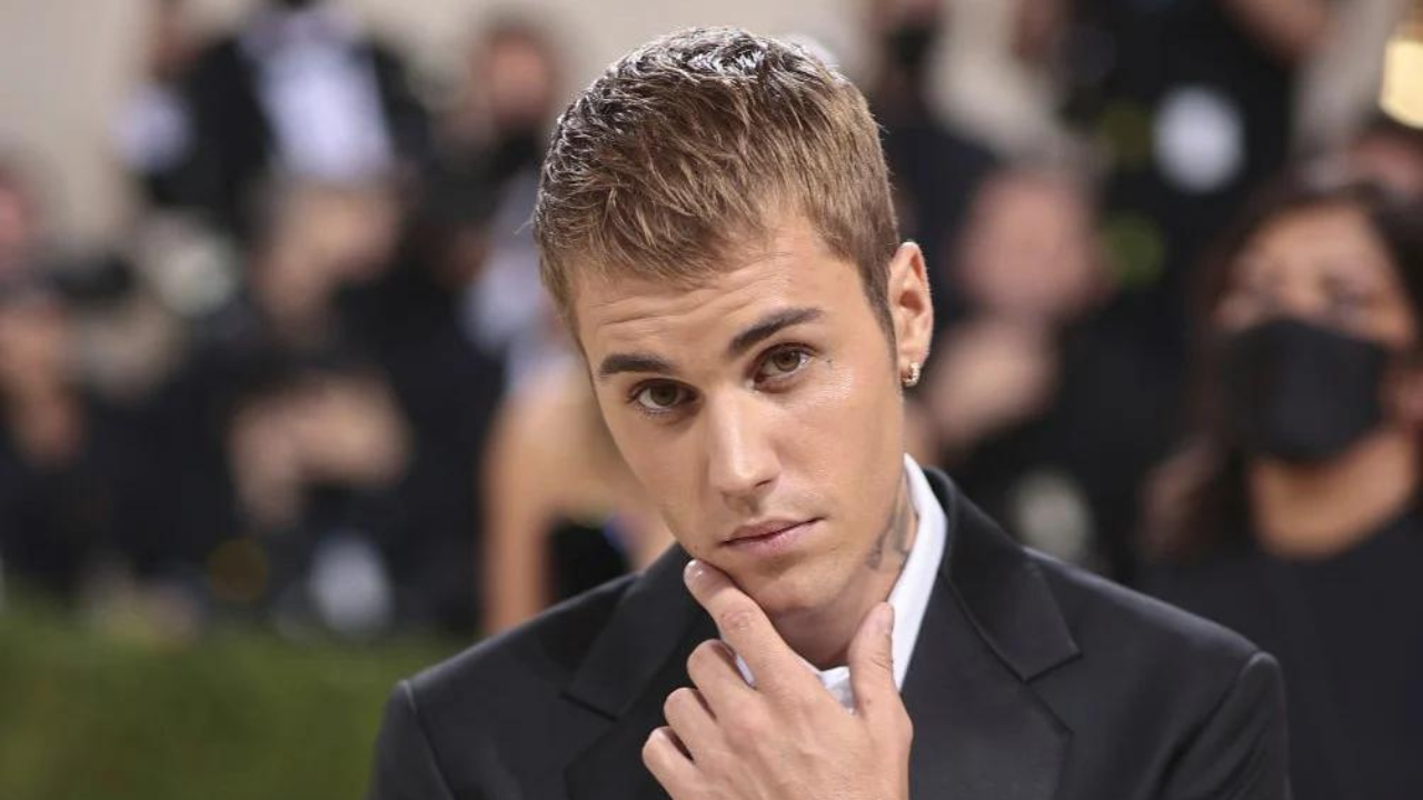 You are currently viewing Justin Bieber Net Worth 2024: A Look into His Economic Situation