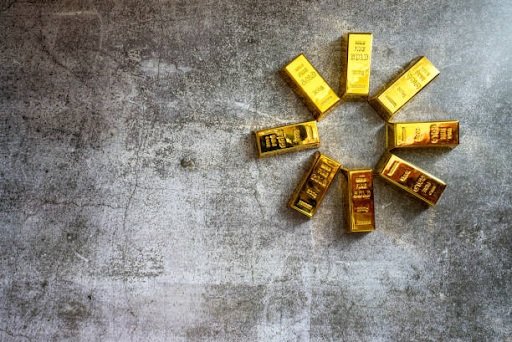 Read more about the article Navigating the Golden Path: The Significance of Gold Bars in Singapore
